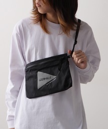 and wander（アンドワンダー）の「and wander/アンドワンダー×GRAMICCI/グラミチ nylon sacoche サコッシュ（ショルダーバッグ・メンズ）」
