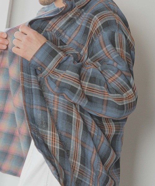 BAYFLOW(ベイフロー)の「リメイクライク長袖シャツ(シャツ/ブラウス・メンズ・グリーン/ピンク・LARGE/MEDIUM)」の10枚目の写真