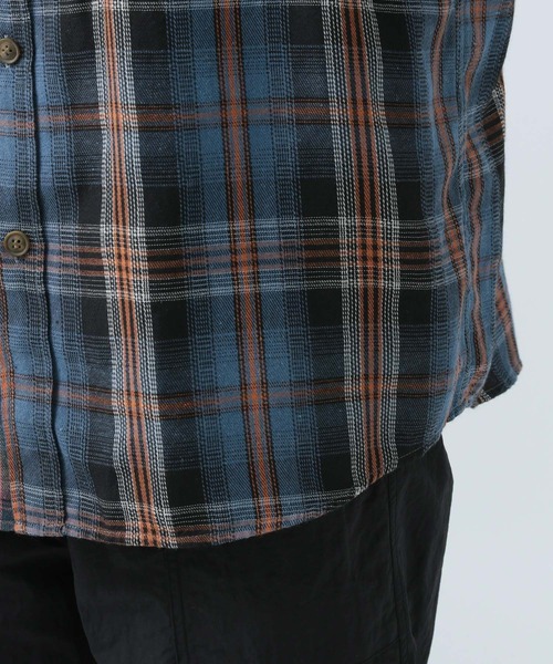 BAYFLOW(ベイフロー)の「リメイクライク長袖シャツ(シャツ/ブラウス・メンズ・グリーン/ピンク・LARGE/MEDIUM)」の20枚目の写真