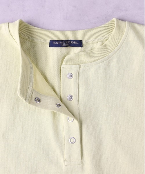 HONEYSUCKLE ROSE（ハニーサックルローズ）の「【HONEYSUCKLE ROSE】ヘンリーワイドＴシャツ（Tシャツ/カットソー・レディース・ダークグレー/ライム・L/M）」の7枚目の写真