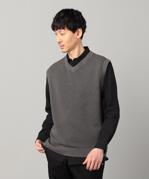 COMME CA MEN(コムサメン)の「ペーパーヤーン透かし編み ベスト(ニット/セーター・メンズ・チャコールグレー/ホワイト/ブラック・L/M)」の14枚目の写真