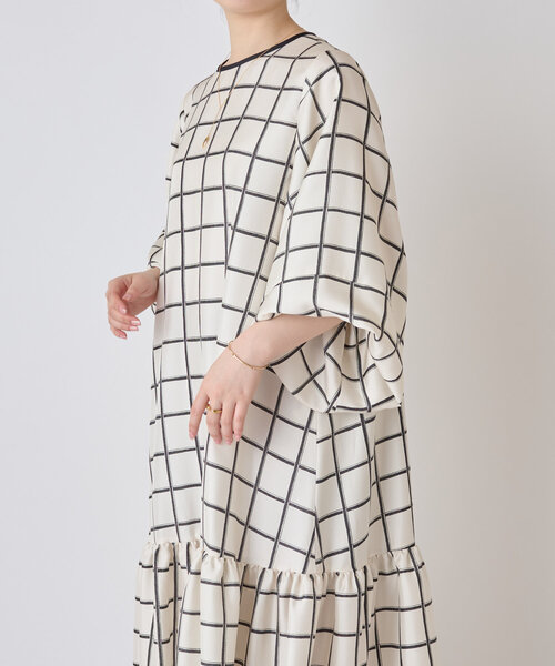 LIVETART（リヴェタート）の「《LIVETART》ウィンドペンギャザーワンピース（ワンピース・レディース・アイボリー・FREE）」の22枚目の写真