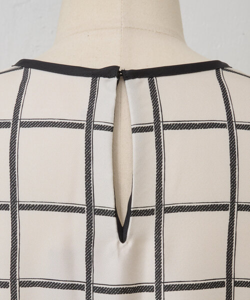 LIVETART（リヴェタート）の「《LIVETART》ウィンドペンギャザーワンピース（ワンピース・レディース・アイボリー・FREE）」の8枚目の写真