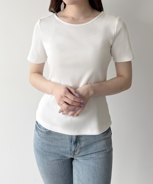 mipiarl（ミピアール）の「バックリボンリブトップス（Tシャツ/カットソー・レディース・ブラック/ホワイト・SMALL/MEDIUM/LARGE）」の4枚目の写真