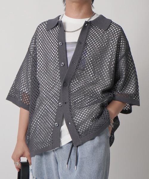 Confirm（コンファーム）の「スパンコール メッシュシャツ ユニセックス（シャツ/ブラウス・メンズ・グレー/ブラック/ホワイト・L/M）」の3枚目の写真
