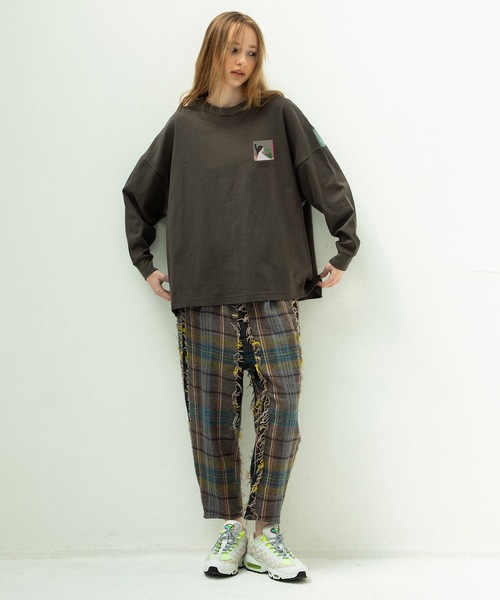 STOF(ストフ)の「COLOR MIX RELAX TEE(Tシャツ/カットソー・メンズ・ブラック/グレイッシュベージュ/チャコール・S/M)」の13枚目の写真