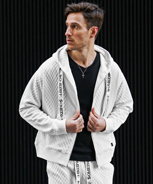 SOMEDIFF(サムディフ)の「リラックスフルジップパーカー メンズ フーディー 春服(パーカー・メンズ・ブラック/ホワイト・M/L/XL)」の7枚目の写真