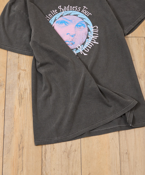 Insonnia PROJECTS（インソニアプロジェクト）の「Insonnia Projects インソニアプロジェクツ / MCA INFINITE SADNESS TOUR TEE-C The Smashing Pumpkins スマッシング・パンプキンズ グラフィックプリントビッグシルエットTシャツ バンドT スマパン / IP-TSP-010（Tシャツ/カットソー・メンズ・ブラック/ホワイト・0/1/2/3）」の12枚目の写真
