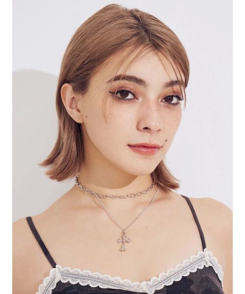 EVRIS（エヴリス）の「CROSS MOTIF 2連ネックレス（ネックレス・レディース・シルバー/ゴールド・FREE）」の5枚目の写真