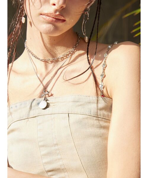 EVRIS（エヴリス）の「CROSS MOTIF 2連ネックレス（ネックレス・レディース・シルバー/ゴールド・FREE）」の14枚目の写真