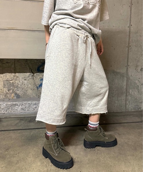 sedacle girl(セダクルガール)の「ピグメント加工ハーフパンツ 【SETUP着用可能】(スウェットパンツ・レディース・チャコールグレー/杢グレー/ベージュ/ネイビー/ピンク/ボルドー・SMALL/MEDIUM/LARGE)」の2枚目の写真