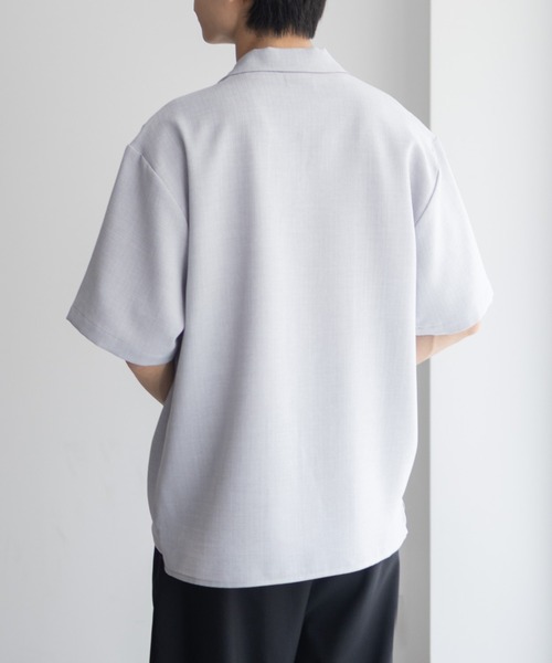 URBAN COLLECTION(アーバンコレクション)の「URBANCOLECTION エアリネンオーバーサイズシャツ(シャツ/ブラウス・メンズ・チャコールグレー/ベージュ/ライトグレー・S/M/L/XL)」の8枚目の写真