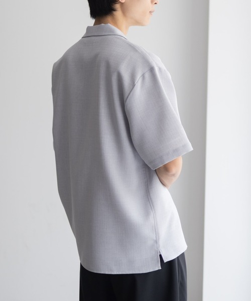 URBAN COLLECTION(アーバンコレクション)の「URBANCOLECTION エアリネンオーバーサイズシャツ(シャツ/ブラウス・メンズ・チャコールグレー/ベージュ/ライトグレー・S/M/L/XL)」の7枚目の写真