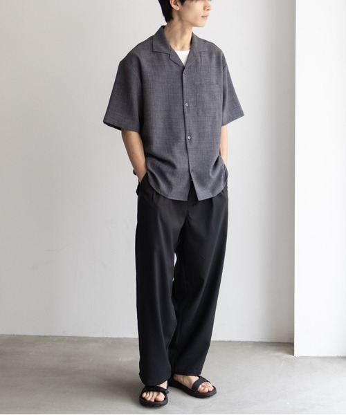 URBAN COLLECTION(アーバンコレクション)の「URBANCOLECTION エアリネンオーバーサイズシャツ(シャツ/ブラウス・メンズ・チャコールグレー/ベージュ/ライトグレー・S/M/L/XL)」の5枚目の写真