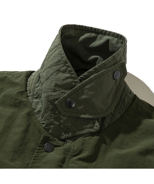 UNFRM OUTDOOR STANDARD（ユニフォームアウトドアスタンダード）の「UNFRM OUTDOOR STANDARD PACKABLE RIPSTOP BALCOLLAR COAT (ユニフォーム アウトドアスタンダード パッカブル リップストップ バルカラーコート)（その他アウター・メンズ・オリーブ・X-LARGE/LARGE）」の10枚目の写真