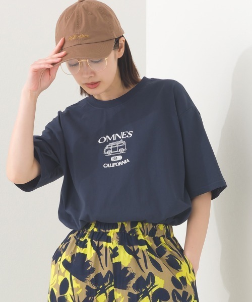 OMNES(オムネス)の「プリントTシャツE CALIFORNIA(Tシャツ/カットソー・レディース・ネイビー/ホワイト・MEDIUM/LARGE)」の2枚目の写真