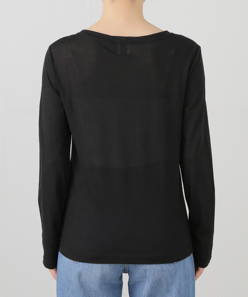 U by SPICK&SPAN（ユーバイスピックアンドスパン）の「《追加2》C/NY シアートップス（Tシャツ/カットソー・レディース・ブルー/アイボリー/ブラック・FREE）」の5枚目の写真