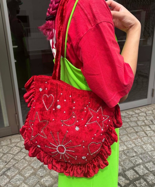 HEY!MrsROSE(ヘイミセスローズ)の「HEY! Mrs ROSE(ヘイ!ミセスローズ)Velvet Gyoza Tote(トートバッグ・レディース・レッド/ブラック・FREE)」の15枚目の写真