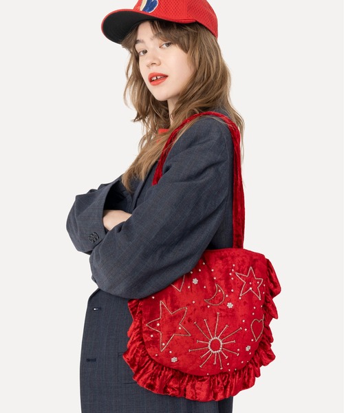 HEY!MrsROSE(ヘイミセスローズ)の「HEY! Mrs ROSE(ヘイ!ミセスローズ)Velvet Gyoza Tote(トートバッグ・レディース・レッド/ブラック・FREE)」の19枚目の写真