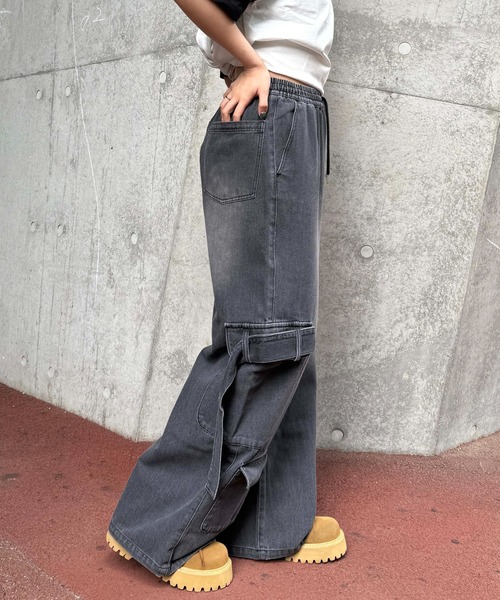 sedacle（セダクル）の「メニ―ポケットデニムカーゴパンツ（カーゴパンツ・メンズ・ブラック/インディゴブルー・SMALL/MEDIUM/LARGE）」の3枚目の写真