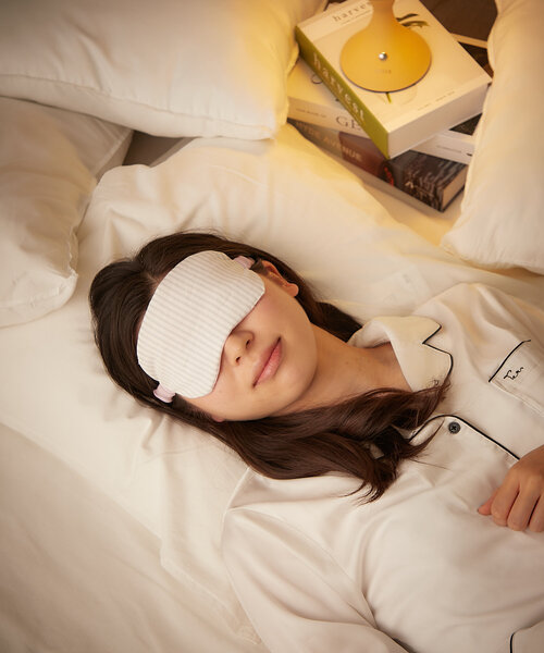 BIRTHDAY BAR（バースデイバー）の「【SILKUU シルクゥ】Silk Eye Mask  アイピローマスク（その他ルームウェア・レディース・グレー/ピンク・0）」の21枚目の写真