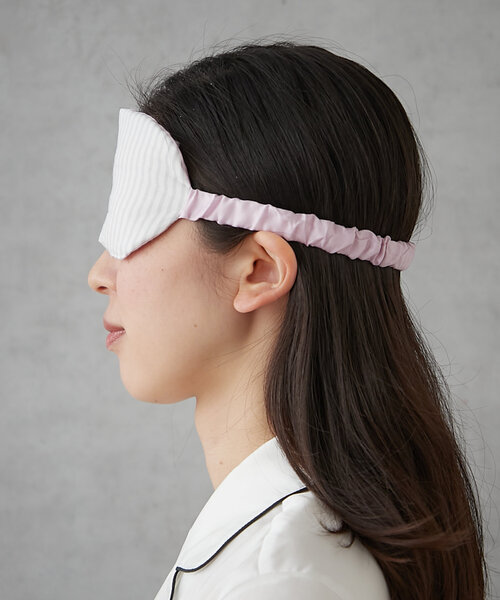 BIRTHDAY BAR（バースデイバー）の「【SILKUU シルクゥ】Silk Eye Mask  アイピローマスク（その他ルームウェア・レディース・グレー/ピンク・0）」の4枚目の写真