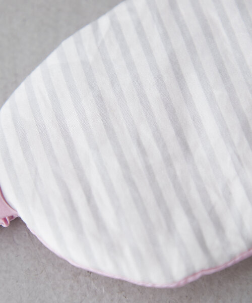 BIRTHDAY BAR（バースデイバー）の「【SILKUU シルクゥ】Silk Eye Mask  アイピローマスク（その他ルームウェア・レディース・グレー/ピンク・0）」の8枚目の写真