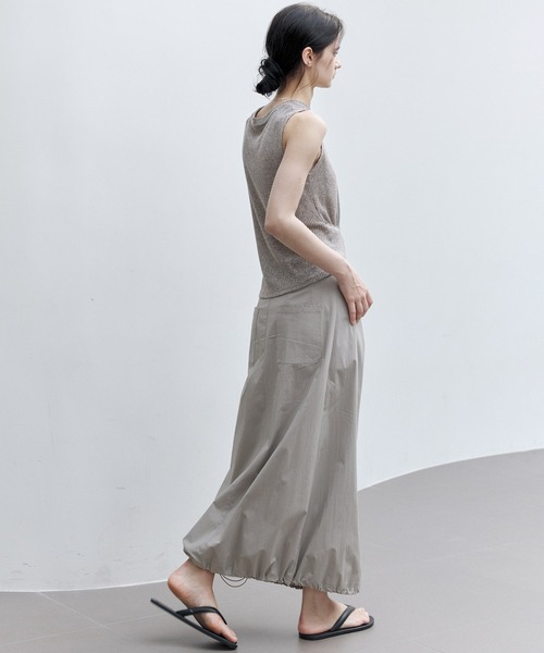 tageechita（タジチタ）の「【tageechita】リネン混 デザインタック ノースリーブニットトップス（Tシャツ/カットソー・レディース・アッシュグレー・S/M/L）」の5枚目の写真