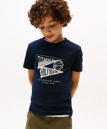 TOMMY HILFIGER | BOYS テクスチャードグラフィックショートスリーブTシャツ(Tシャツ/カットソー)