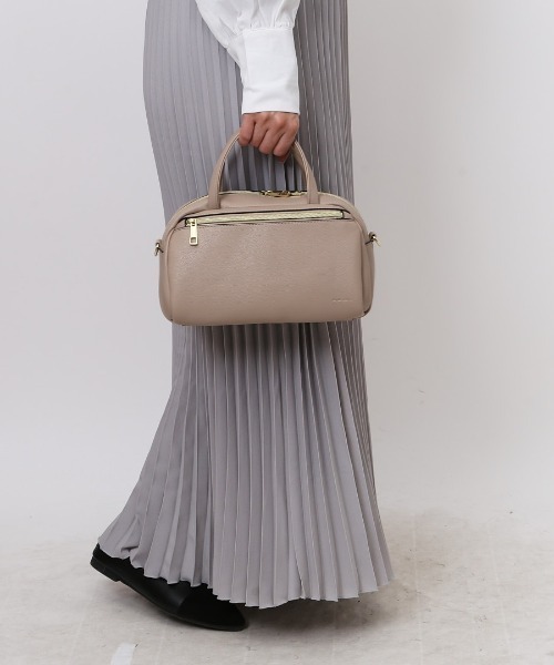 Legato Largo(レガートラルゴ)の「Legato Largo コロリー 2WAYボストン(ショルダーバッグ・レディース・コーラルピンク/グレー系その他/ブラック/シルバー・FREE)」の9枚目の写真