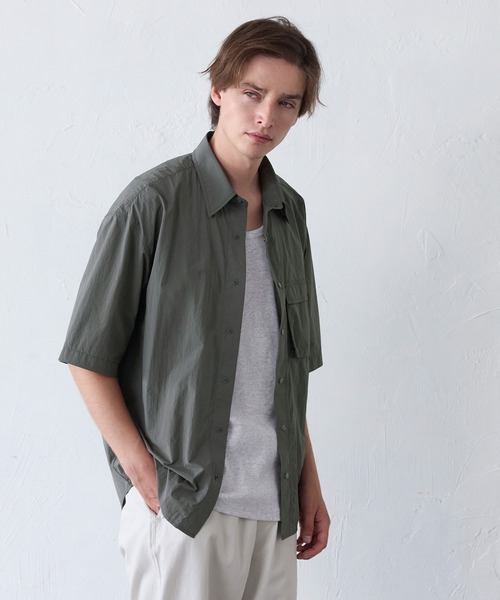 coca(coca)(コカ)の「ナイロンワッシャー半袖シャツ(シャツ/ブラウス・メンズ・ブラック/グレー・L/M/XL)」の6枚目の写真