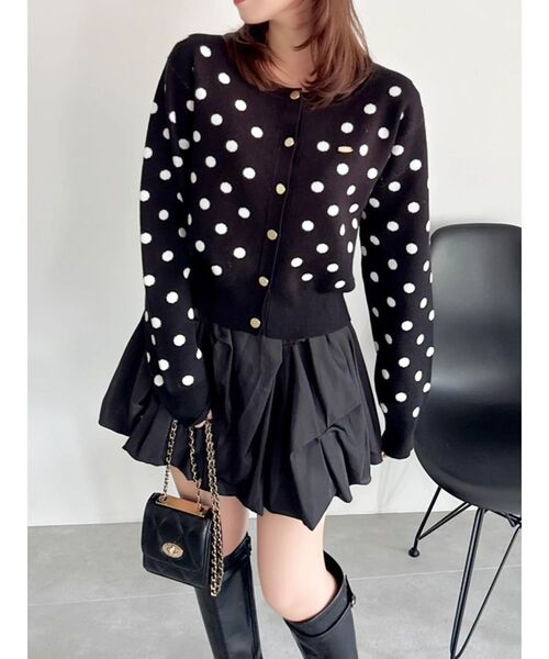 dazzlin(ダズリン)の「プレートシンプルカーディガン(カーディガン/ボレロ・レディース・その他1/レッド/イエロー/ネイビー/パープル/アイボリー/ピンク/ブルー/ブラック・FREE)」の1枚目の写真