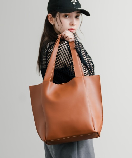 Rocky Monroe（ロッキーモンロー）の「新色追加 PUワンショルダートートバッグ　ポーチセット（トートバッグ・メンズ・ワインレッド/ブラウン/ベージュ/ブラック・FREE）」の2枚目の写真