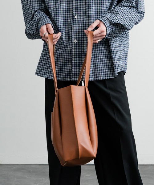 Rocky Monroe（ロッキーモンロー）の「新色追加 PUワンショルダートートバッグ　ポーチセット（トートバッグ・メンズ・ワインレッド/ブラウン/ベージュ/ブラック・FREE）」の22枚目の写真