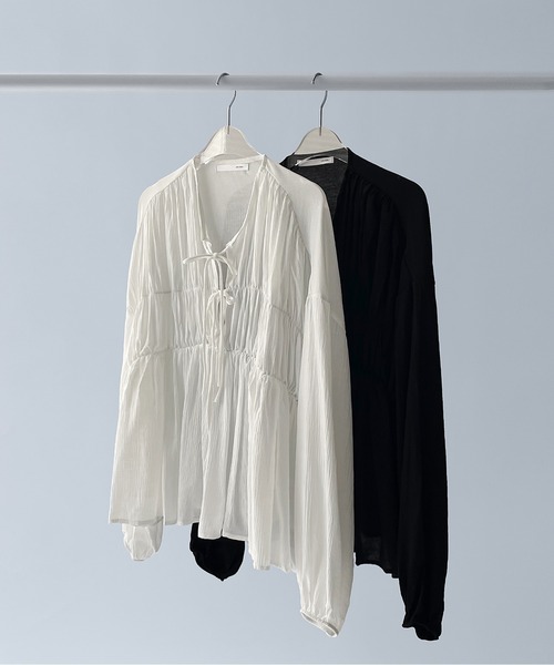 on:nue（オンニュ）の「【on:nue】[着用動画あり！] フロントリボンギャザーブラウス（シャツ/ブラウス・レディース・ホワイト/ブラック・FREE）」の20枚目の写真