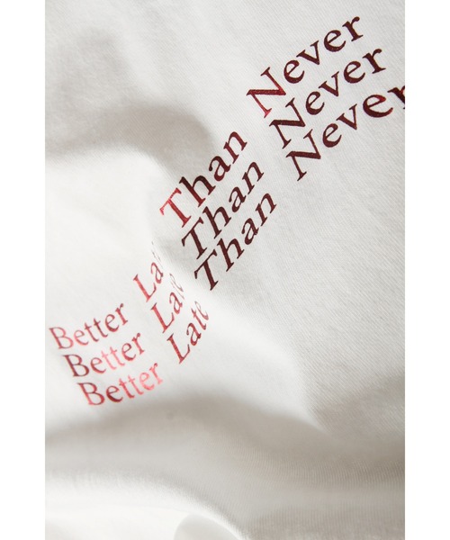 &. NOSTALGIA(アンドドットノスタルジア)の「コンパクト箔ロゴTシャツ(Tシャツ/カットソー・レディース・ブラック/レッド/ピンク・M)」の22枚目の写真