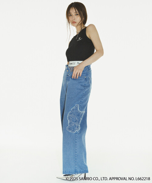 BASICKS（ベイシックス）の「BASICKS × SANRIO × Firsthand/ベイシックス × サンリオ × ファーストハンド　x ＜My Melody＞＜Kuromi＞ PATCH DENIM（デニムパンツ・レディース・ブルー/ネイビー・SMALL/MEDIUM）」の2枚目の写真