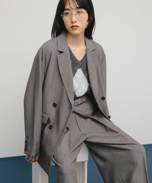KBF（ケイビーエフ）の「バッグSETダブルジャケット（その他アウター・レディース・ブラウン系その他/グレー系その他/ブラック・ONE）」の2枚目の写真