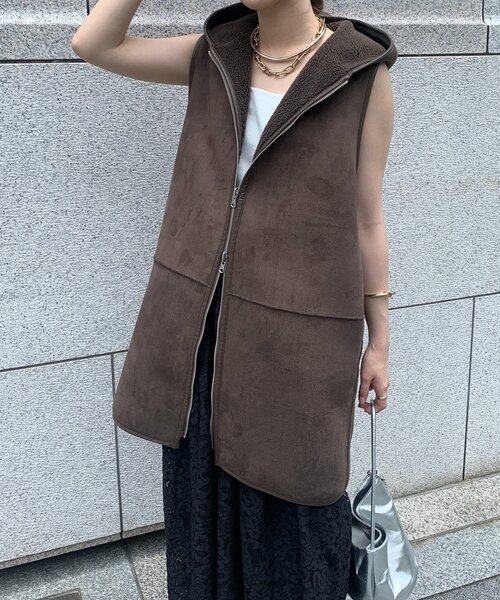 DouDou(ドゥドゥ)の「ボア切替フーディージレ(ベスト・レディース・ブラウン/ベージュ・FREE)」の12枚目の写真