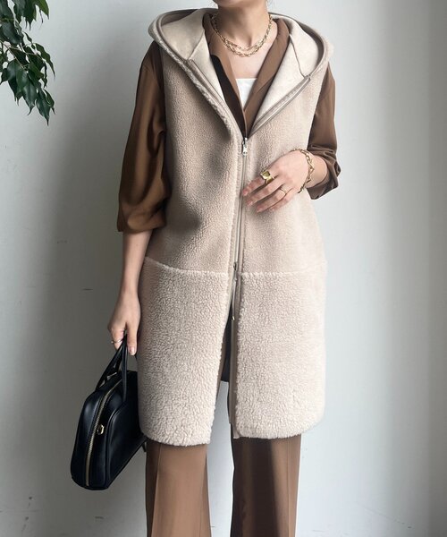 DouDou(ドゥドゥ)の「ボア切替フーディージレ(ベスト・レディース・ブラウン/ベージュ・FREE)」の21枚目の写真