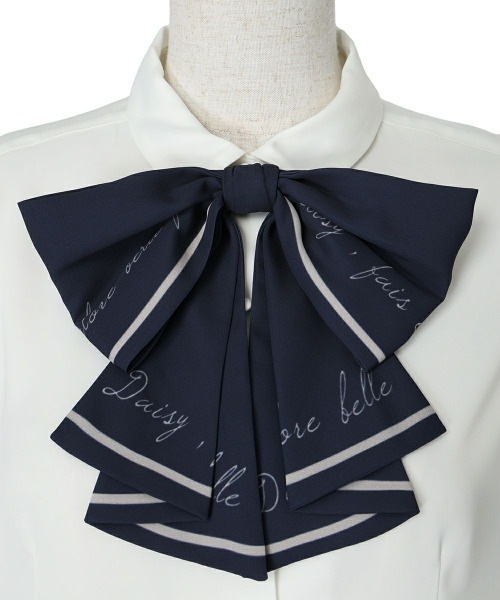 an another angelus(アンアナザーアンジェラス)の「スカーフ風ラッフルリボンタイ付きブラウス(シャツ/ブラウス・レディース・オフホワイト/ライトベージュ・FREE)」の21枚目の写真