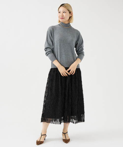 DESIGNWORKS(デザインワークス)の「チュールフリルニットワンピース(ワンピース・レディース・グレー/ブラック・38)」の21枚目の写真