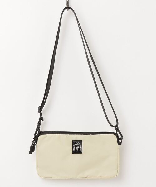 OMCC(オーエムシーシー)の「Minimal Sling - ミニマルスリング(ボディバッグ/ウエストポーチ・レディース・ターコイズブルー/マスタード/グレー系その他/パープル系/アイボリー系/ブラック・ONE SIZE)」の4枚目の写真