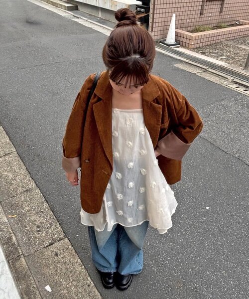 DISCOAT（ディスコート）の「【umm./WEB限定】立体フラワーキャミチュニック（シャツ/ブラウス・レディース・ブラック/アイボリー・FREE）」の5枚目の写真