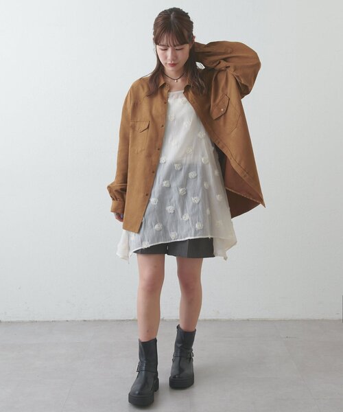 DISCOAT（ディスコート）の「【umm./WEB限定】立体フラワーキャミチュニック（シャツ/ブラウス・レディース・ブラック/アイボリー・FREE）」の14枚目の写真