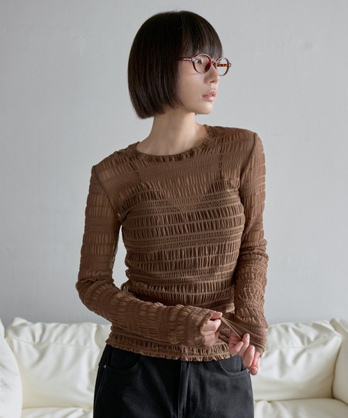 UNE MANSION(ユヌマンション)の「【レイヤード用おすすめ】ユニークボーダースモークシースルーカットソー(Tシャツ/カットソー・レディース・ベージュ/ホワイト/ブラウン/ブラック・FREE)」の20枚目の写真