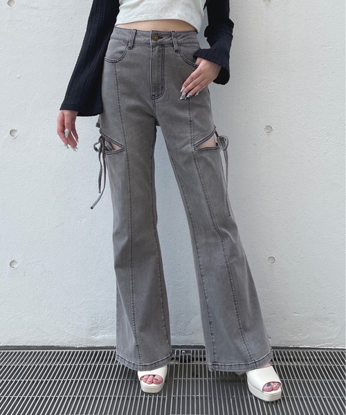 one way(ワンウェイ)の「サイドリボンデニムパンツ(デニムパンツ・レディース・ブラック/ブルー・SMALL/MEDIUM)」の3枚目の写真