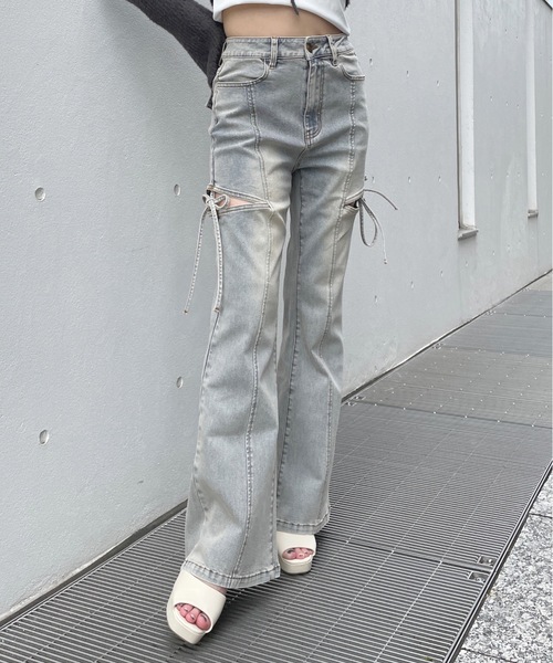 one way(ワンウェイ)の「サイドリボンデニムパンツ(デニムパンツ・レディース・ブラック/ブルー・SMALL/MEDIUM)」の17枚目の写真