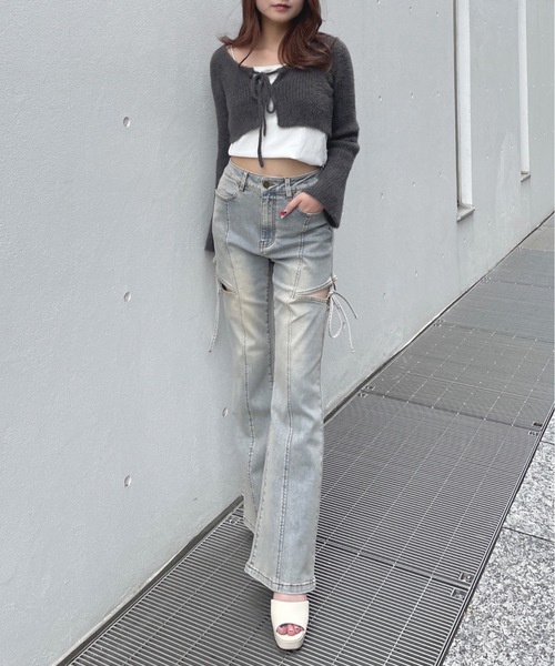 one way(ワンウェイ)の「サイドリボンデニムパンツ(デニムパンツ・レディース・ブラック/ブルー・SMALL/MEDIUM)」の14枚目の写真