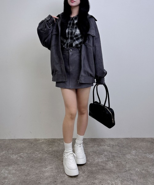 INGNI(イング)の「フェイクスエードカーゴミニスカート(スカート・レディース・アイボリー/チャコールグレー/キャメル・FREE)」の11枚目の写真